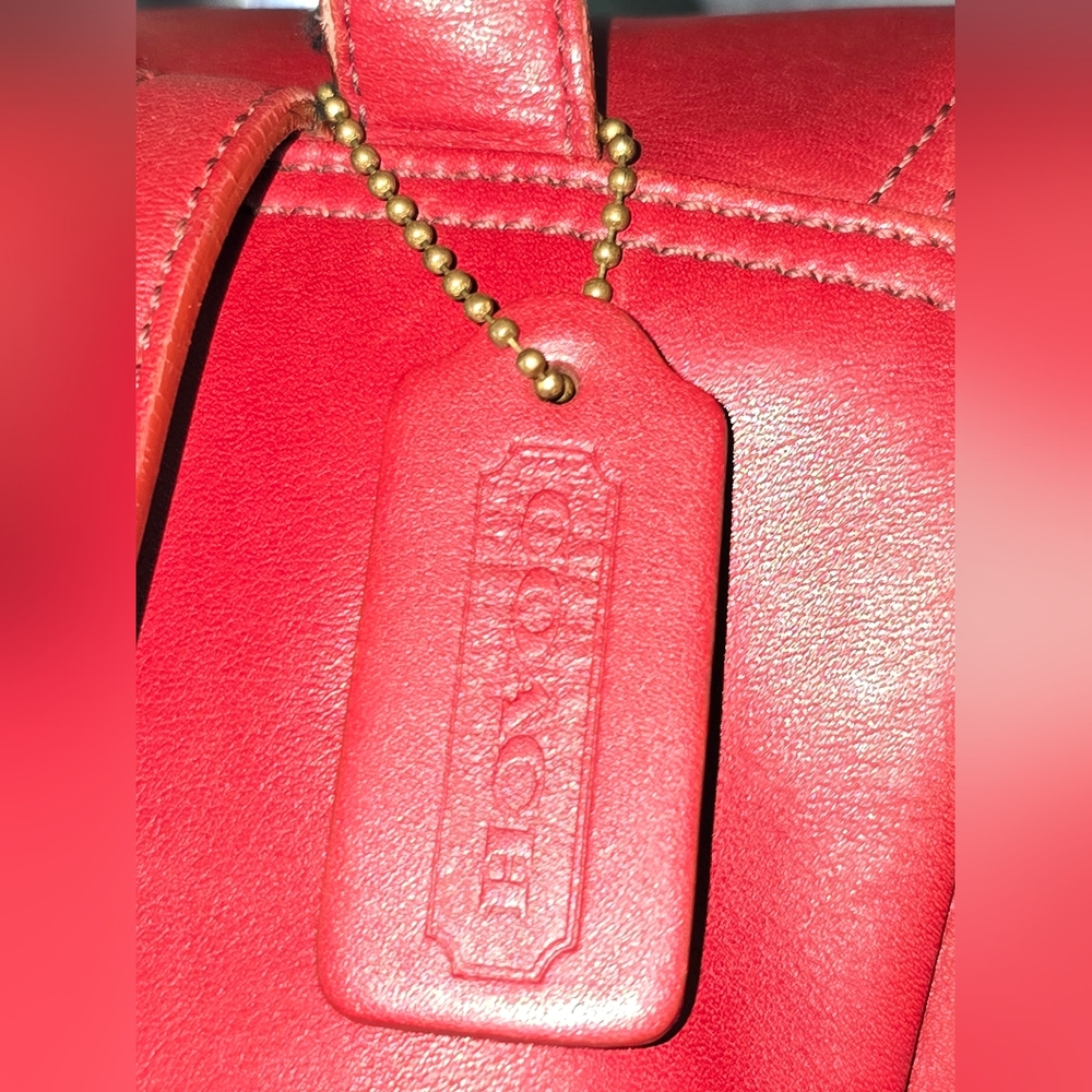 Coach VINTAGE LEGACY Red Glove Tanned leather backpack. EUC - Picture 6 of 16
